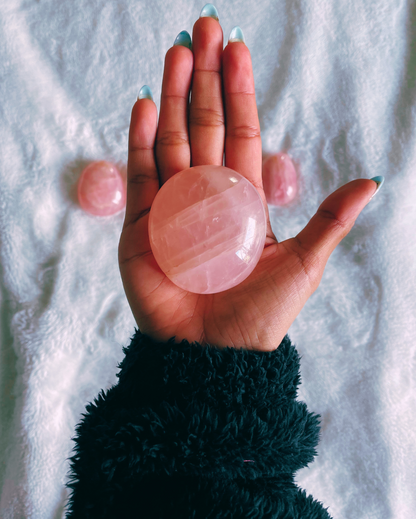 Rose Quartz Palm Stone